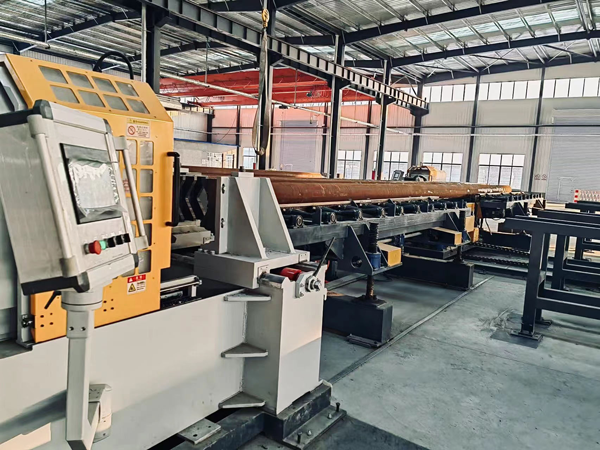 Máy vát mép ống CNC