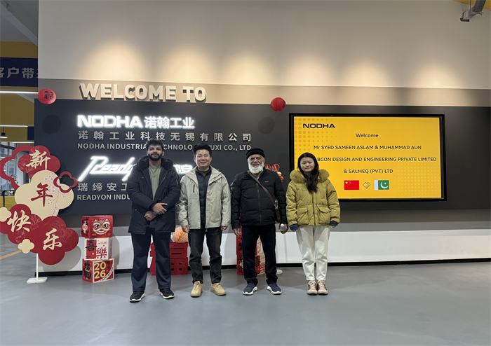 Một chuyến thăm từ kh&aacute;ch h&agrave;ng l&acirc;u năm đến từ Pakistan.